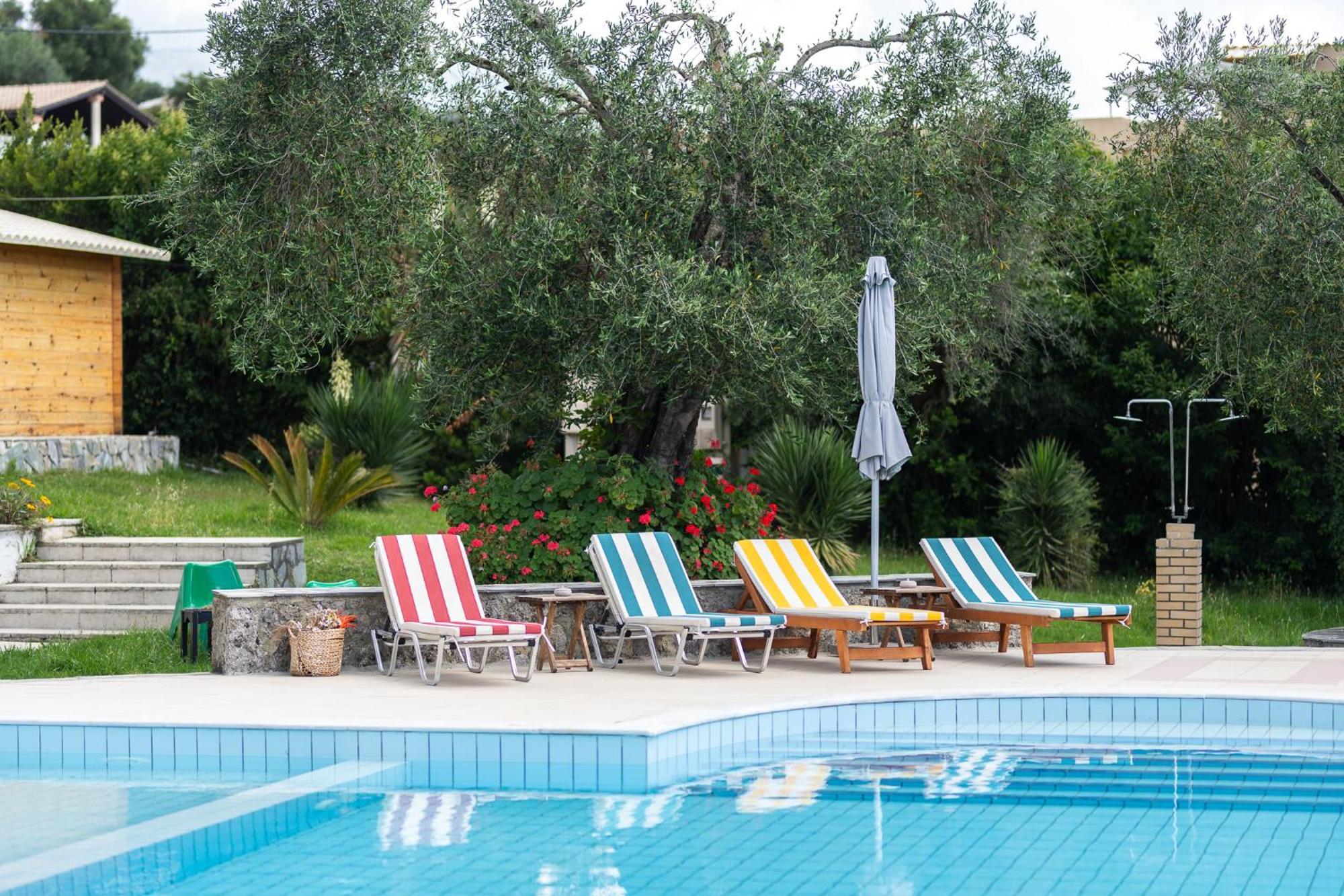 Little Corfu Aparthotel Dassia  Exterior photo